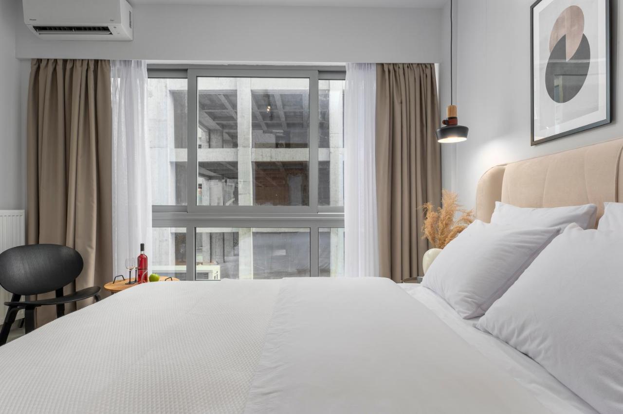 ιωκα / The Urbitality Project Apartment
